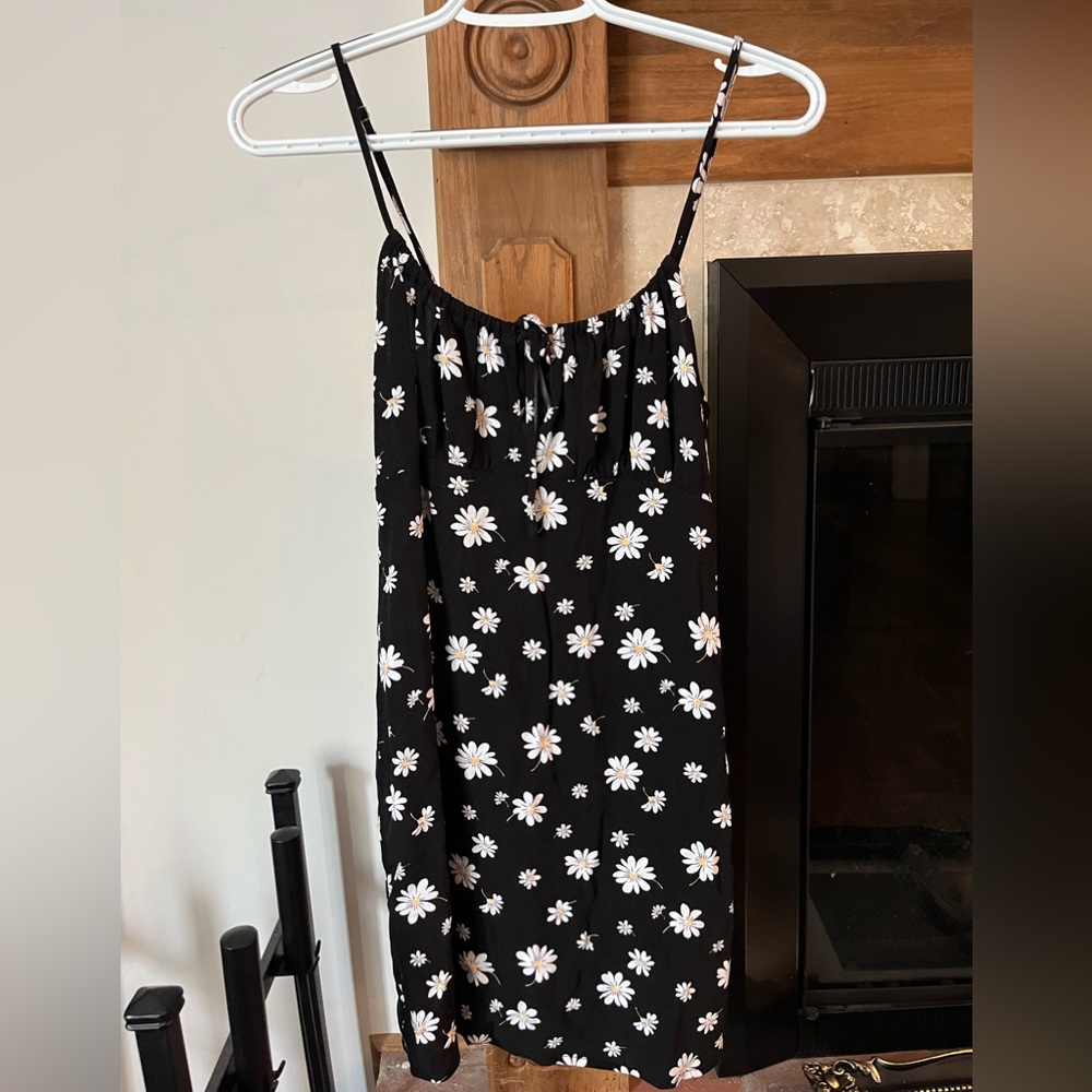 Forever 21 Daisy Pattern Slip Dress